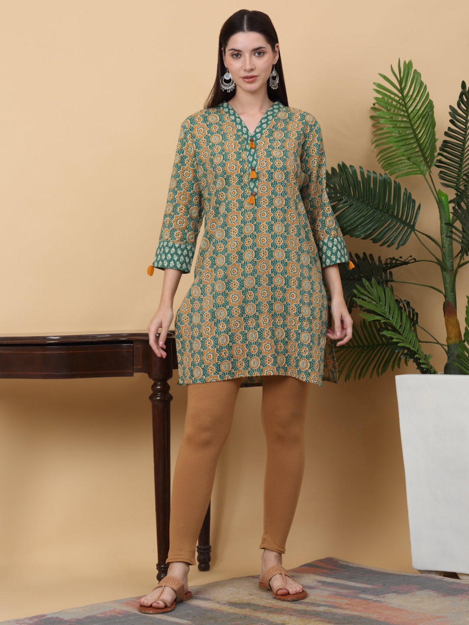 Maluka Women Cotton Katta Printed Top