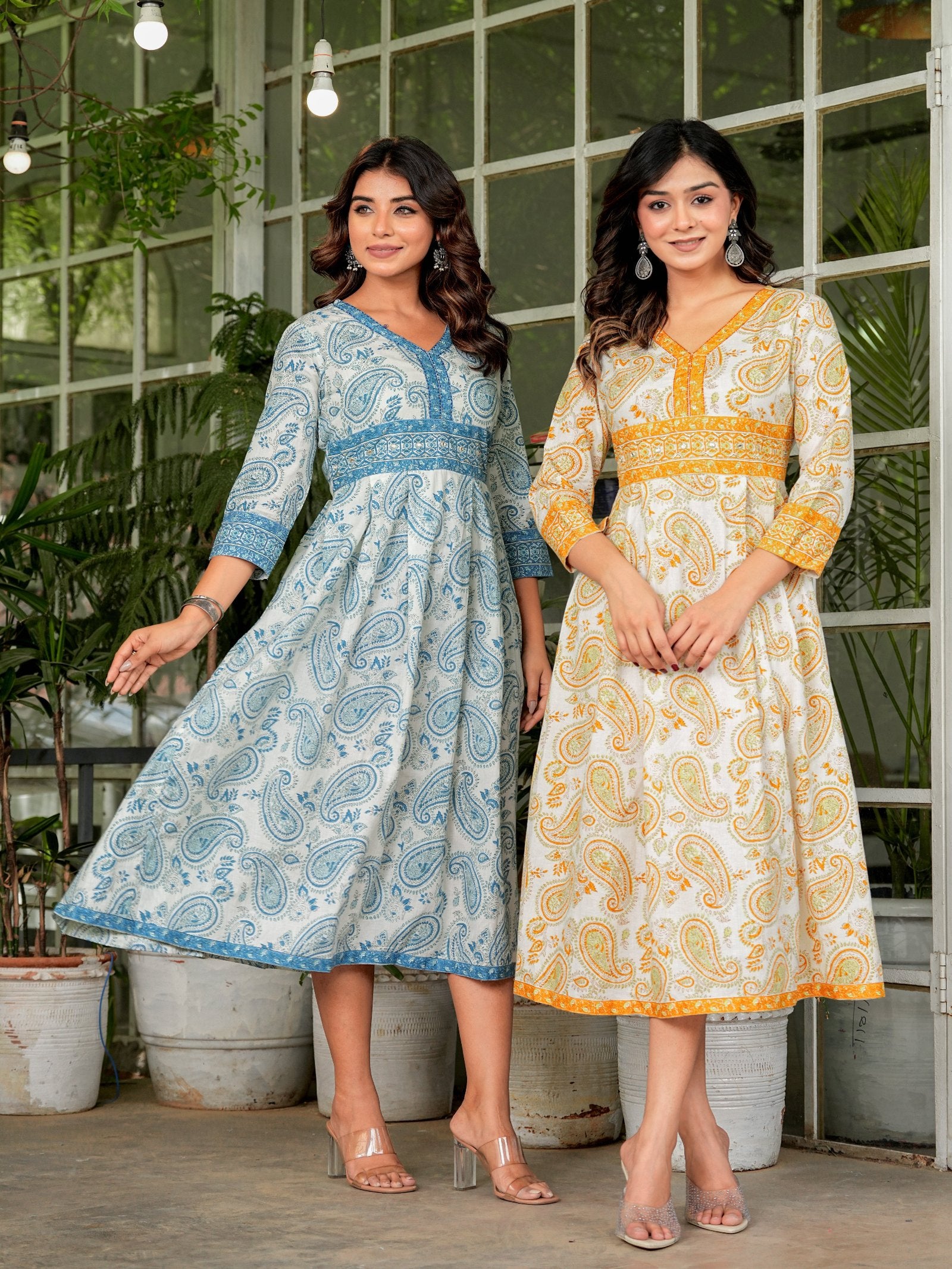 Maluka Women Cotton Floral Print Flared Kurta