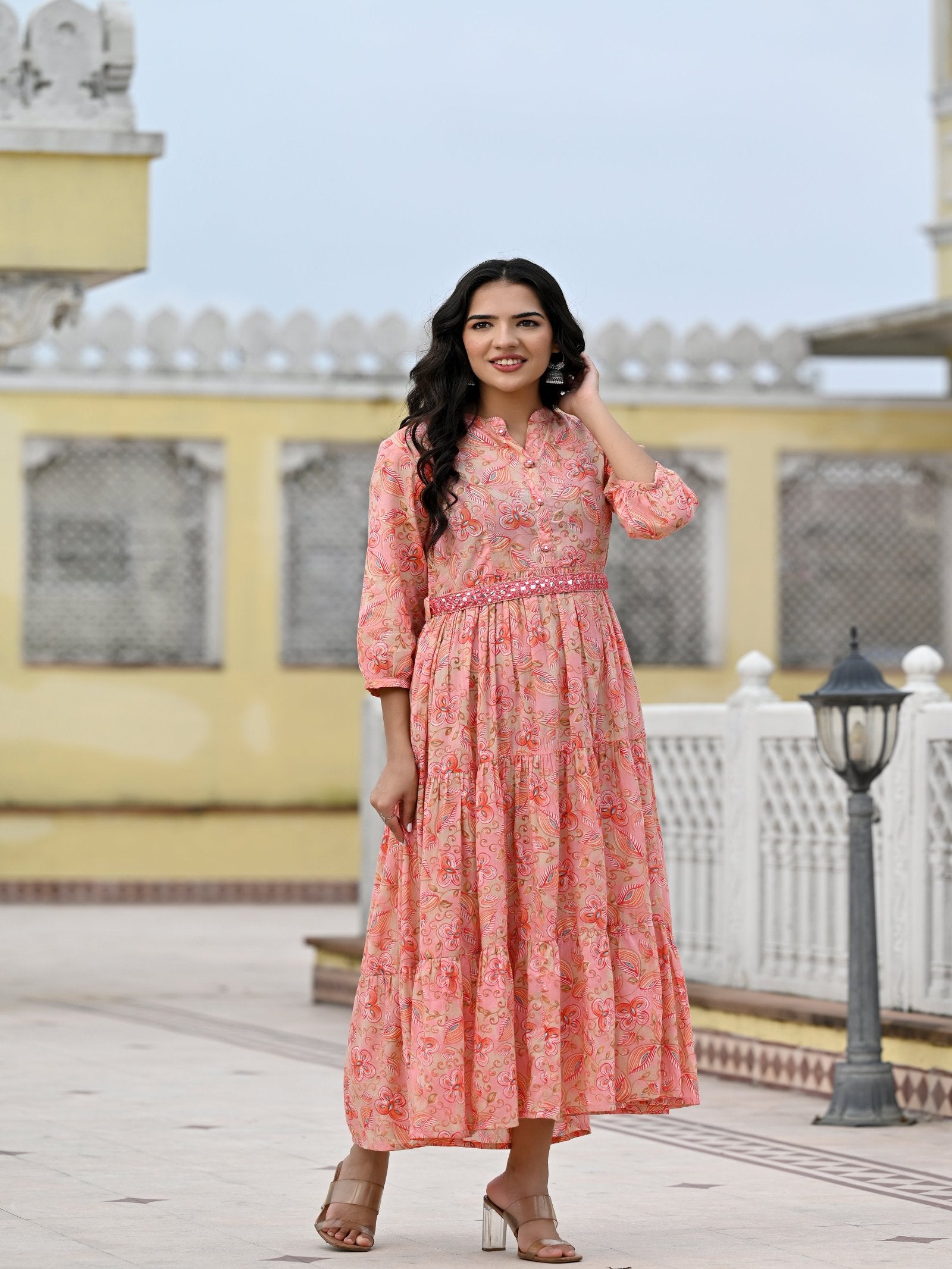 Maluka Women Cotton Mul Floral Printed Kurta