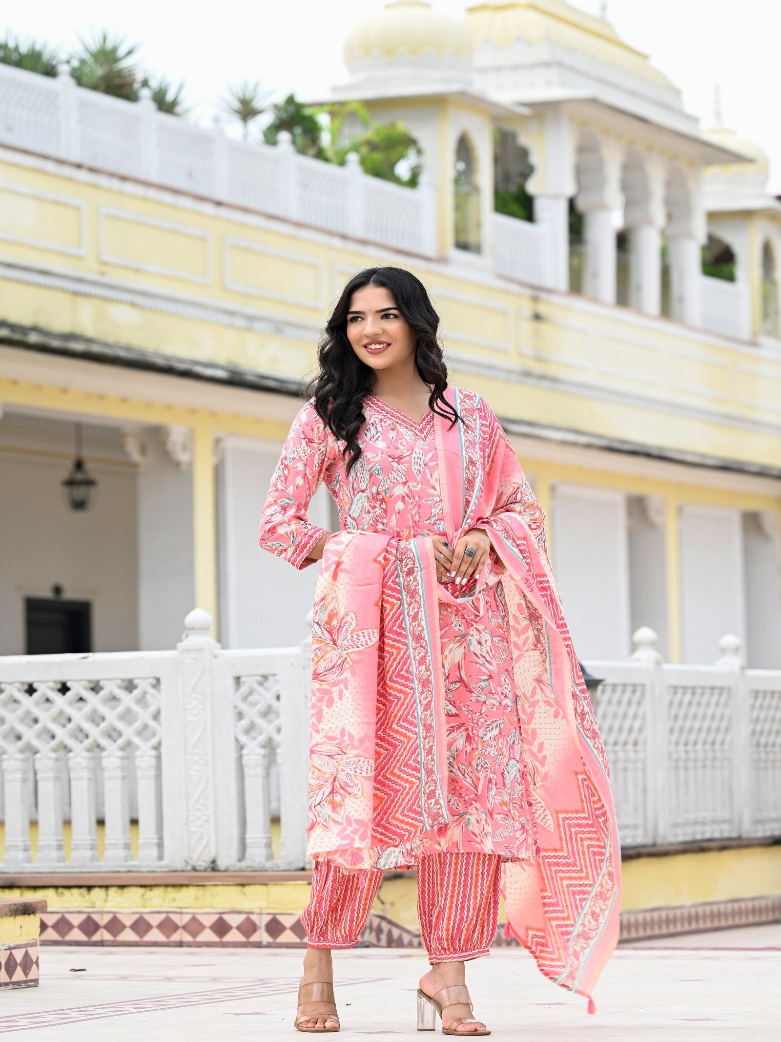 Maluka Women Floral Printed Ethnic Set