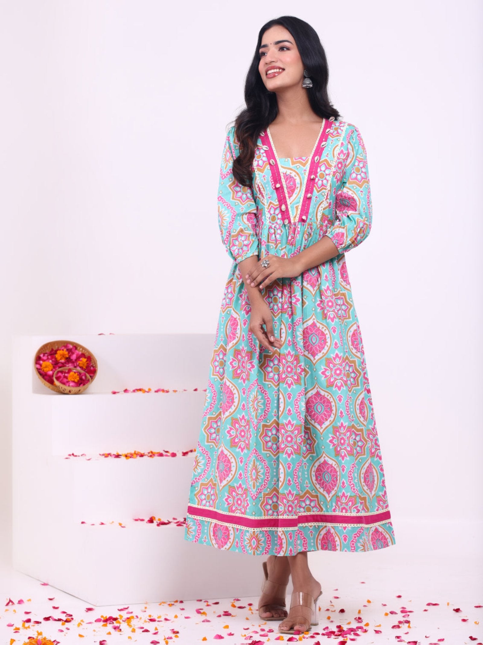 Maluka Women Cotton Floral Printed Kurta