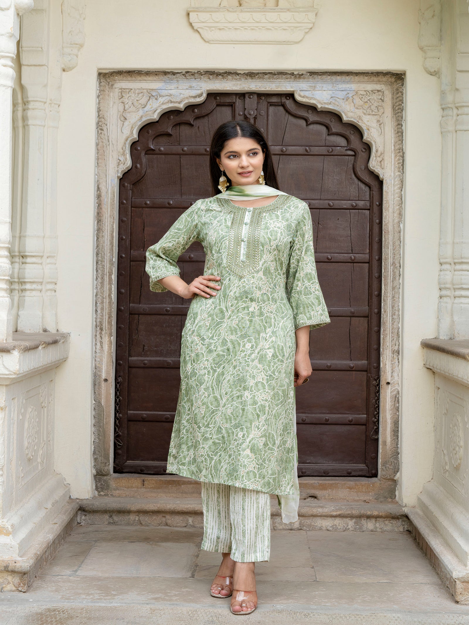 Maluka Women’s Capsule Foil Green & Peach Ethnic Kurta Set with Dupatta