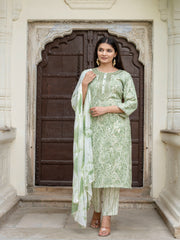 Maluka Women’s Capsule Foil Green & Peach Ethnic Kurta Set with Dupatta