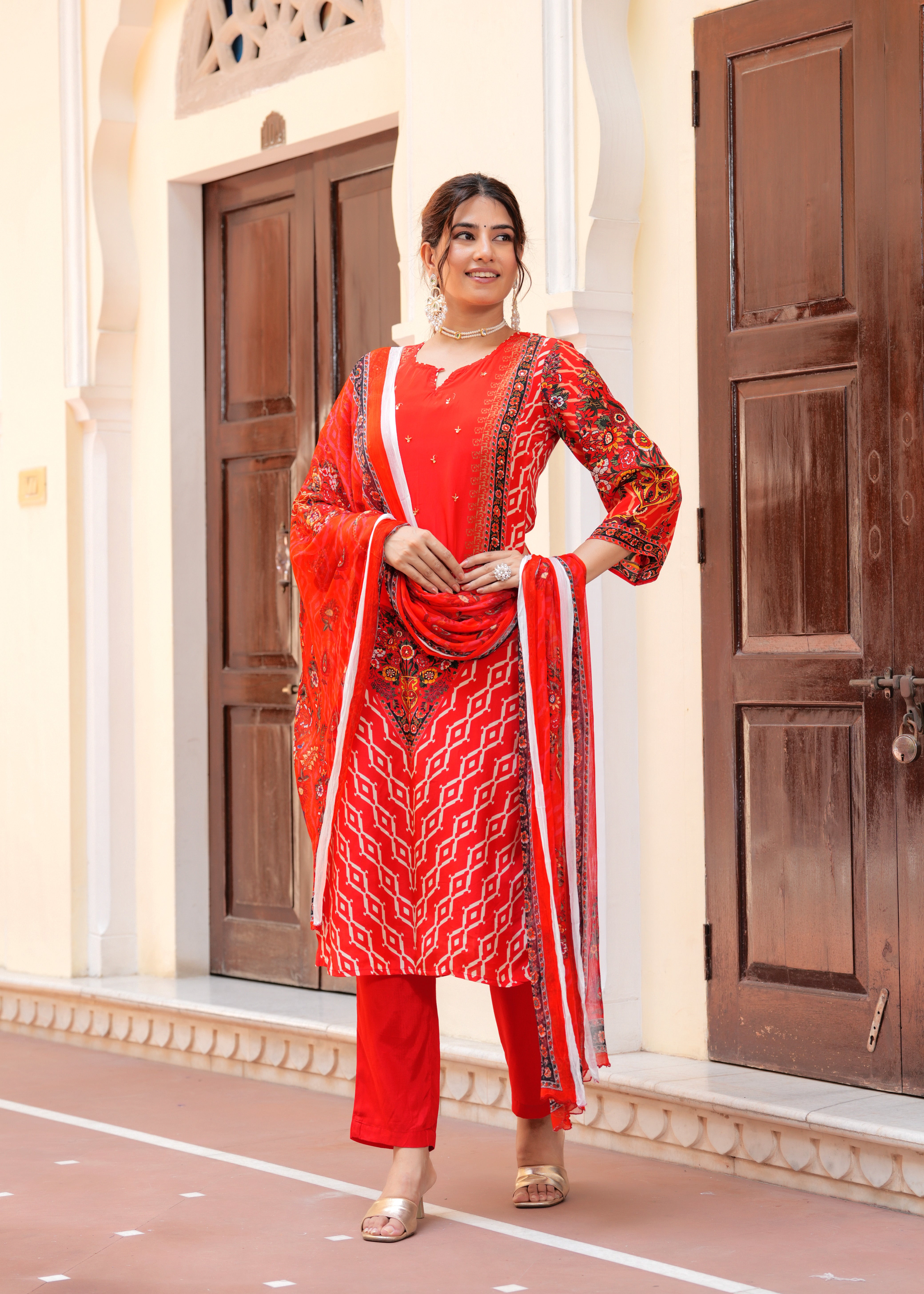 Natural Crape Floral Printed Ethnic Set