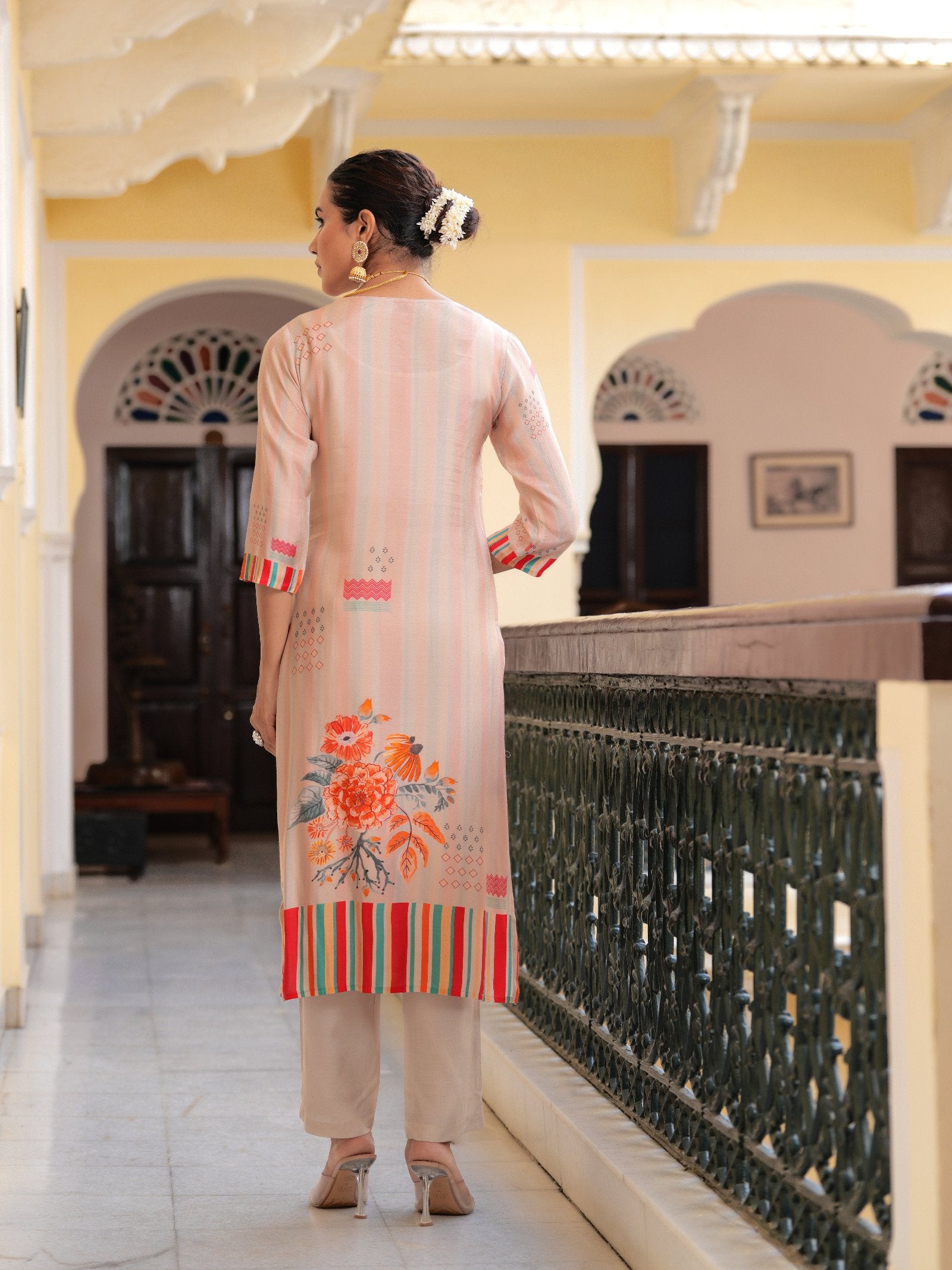 Peach Floral PLACEMENT PRINT MASLIN Kurta Set