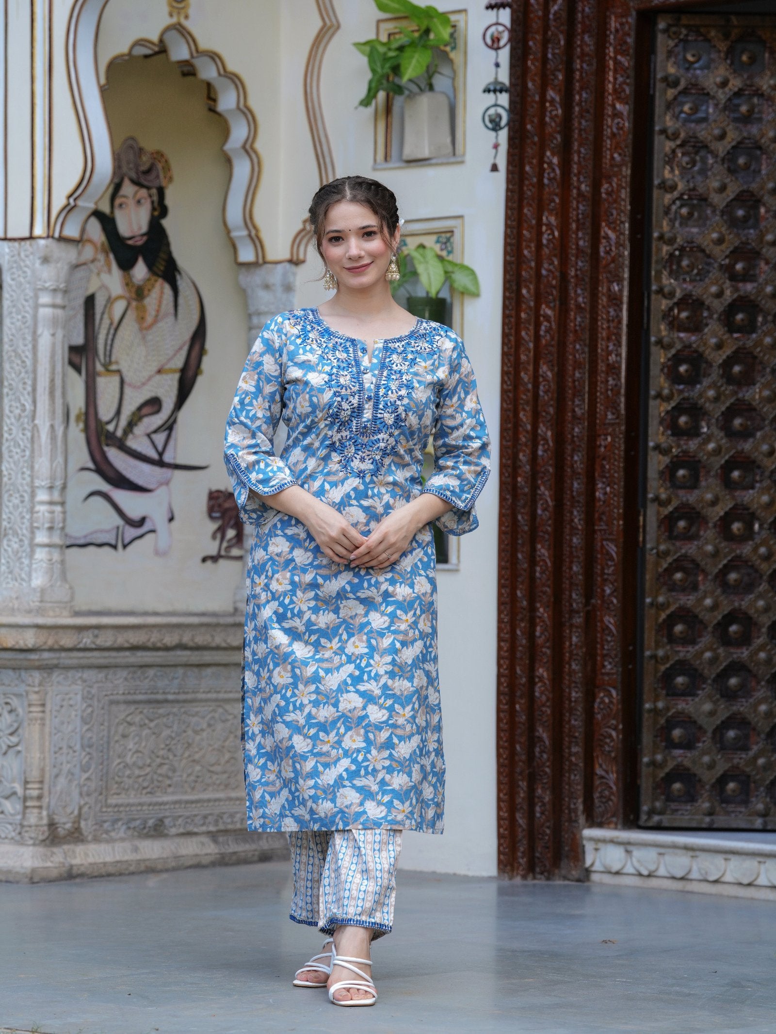 MALUKA WOMEN COTTON FLORAL PRINT WITH EMBROIDERED WORK KURTA SET