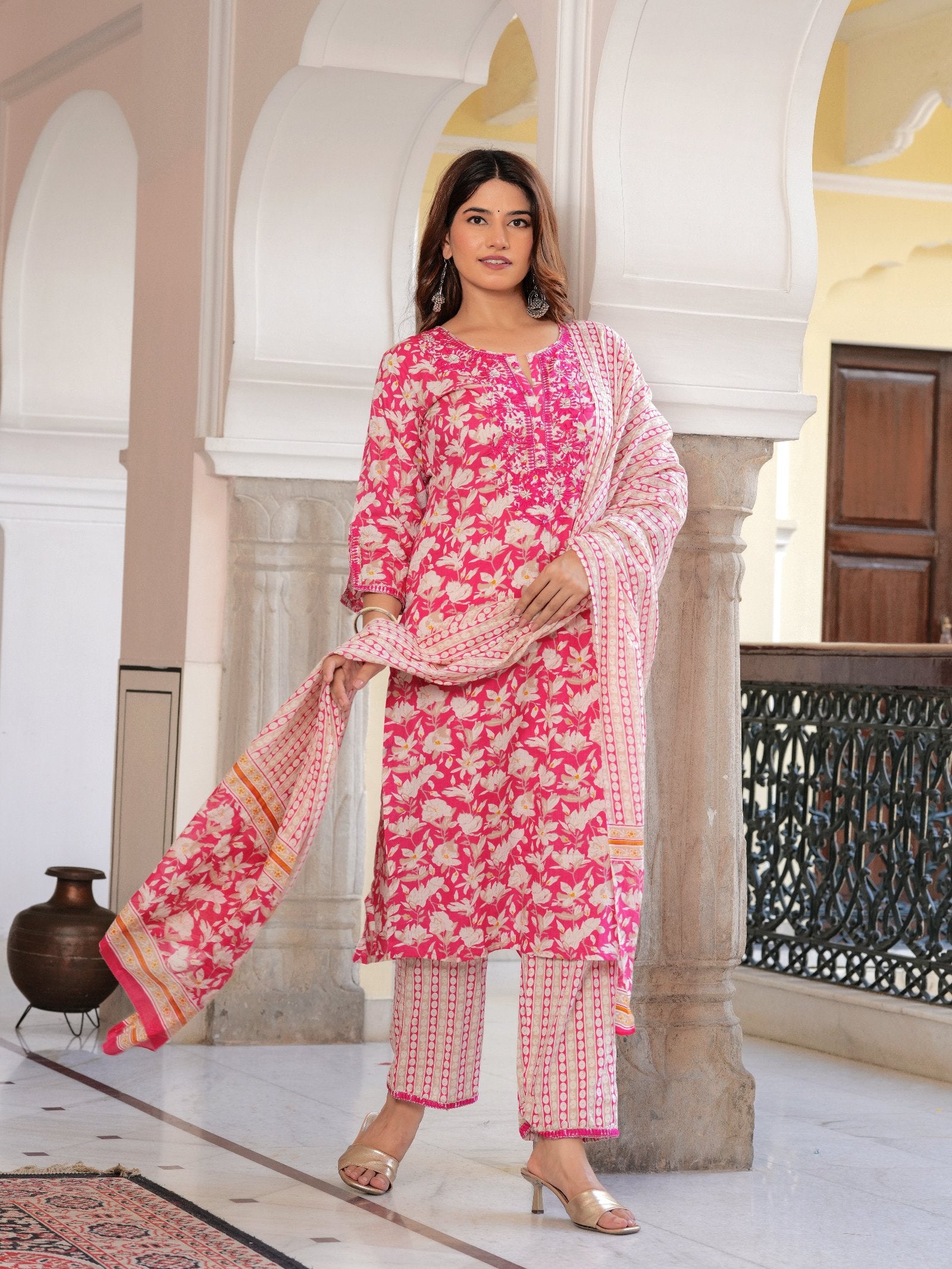 MALUKA WOMEN COTTON FLORAL PRINT WITH EMBROIDERED WORK KURTA SET