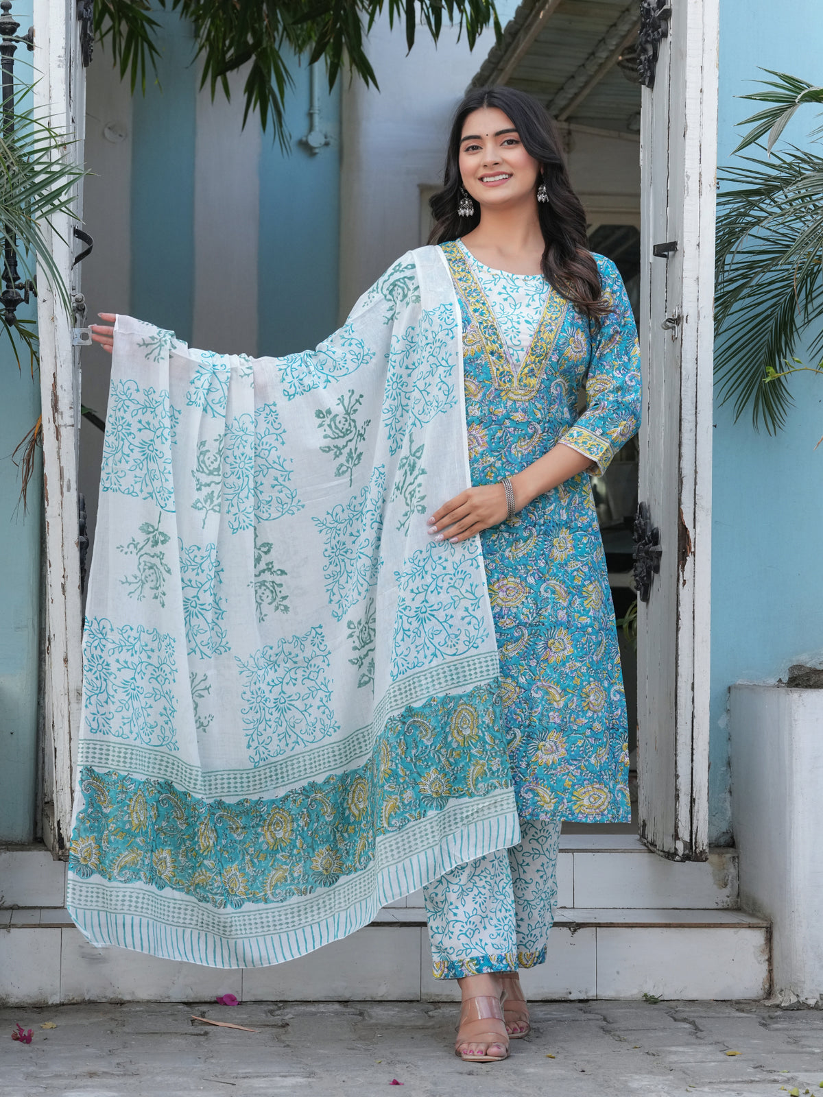 Maluka Women’s Turquoise Blue Floral Cotton Kurta Set with Dupatta