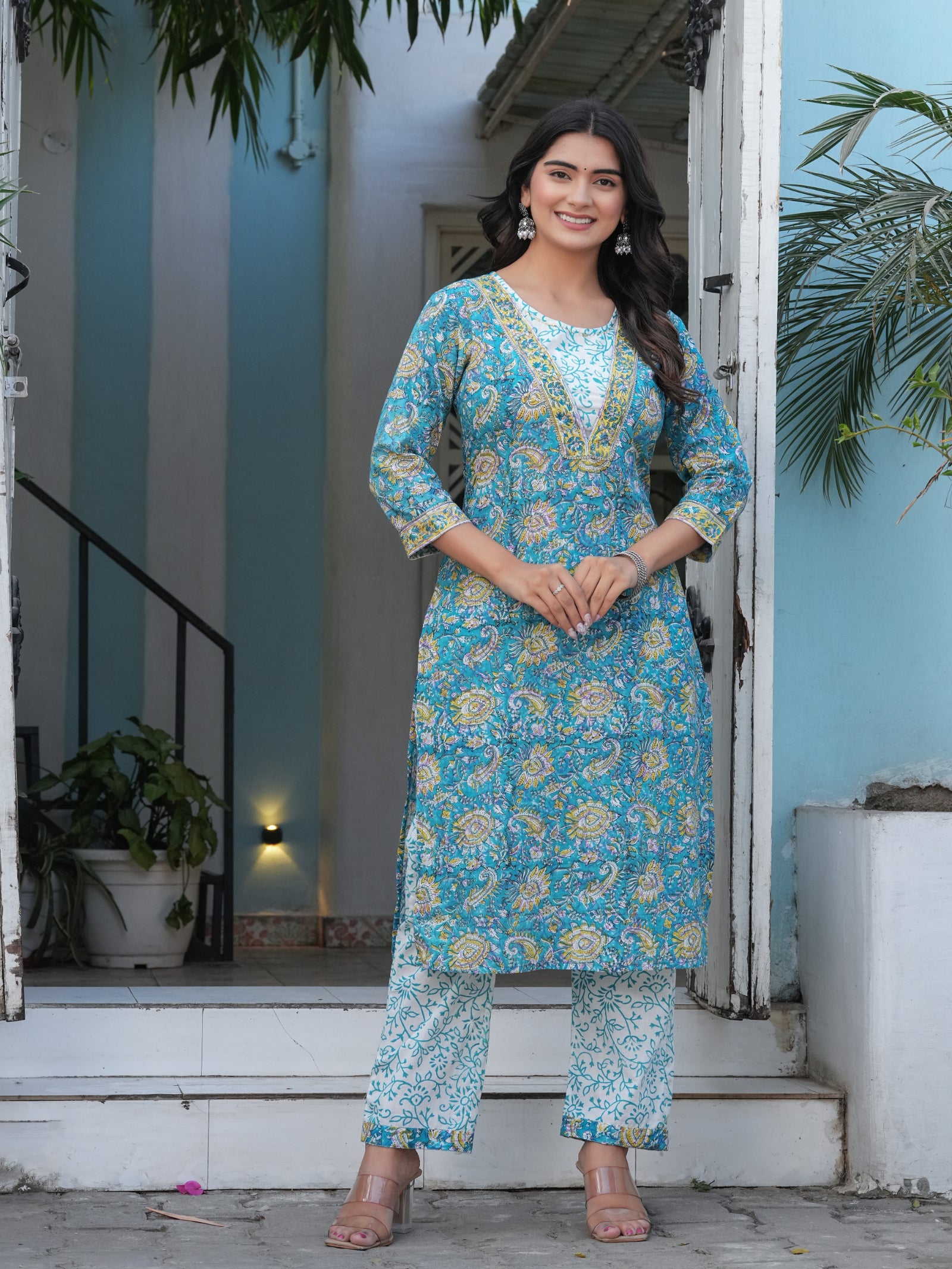 Maluka Women’s Turquoise Blue Floral Cotton Kurta Set with Dupatta